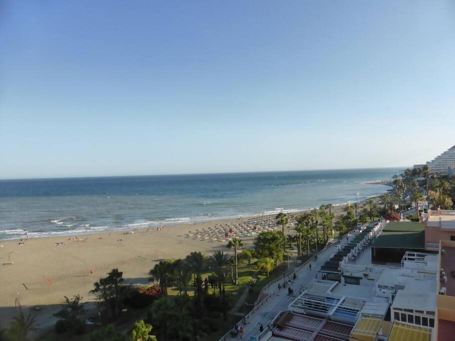 Estudio Nefeli Primera Linea Playa Amazing Views Benalmádena Eksteriør billede