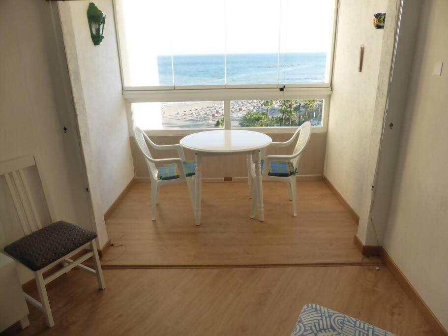 Estudio Nefeli Primera Linea Playa Amazing Views Benalmádena Eksteriør billede