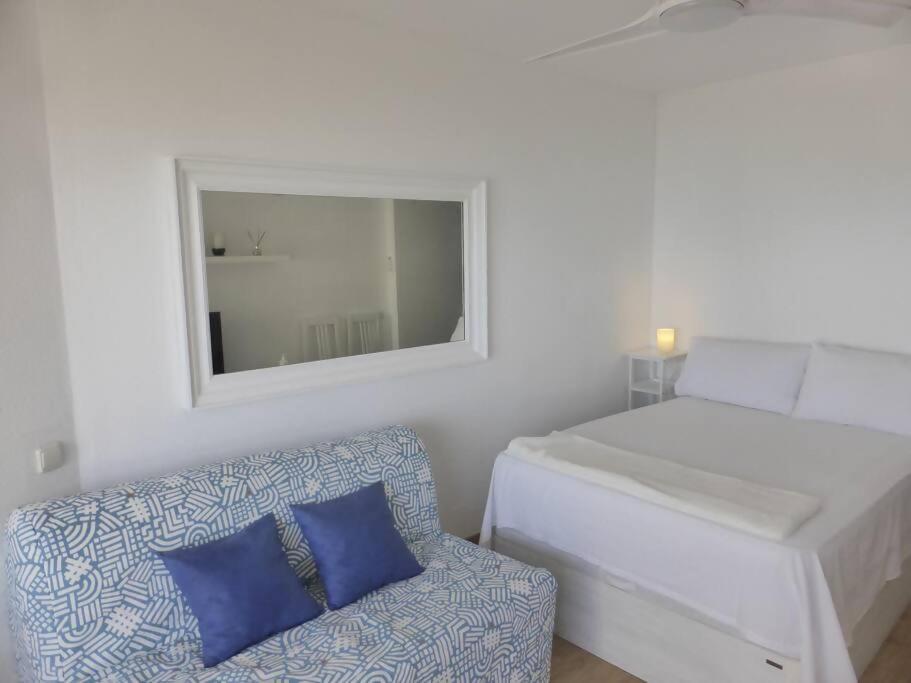 Estudio Nefeli Primera Linea Playa Amazing Views Benalmádena Eksteriør billede
